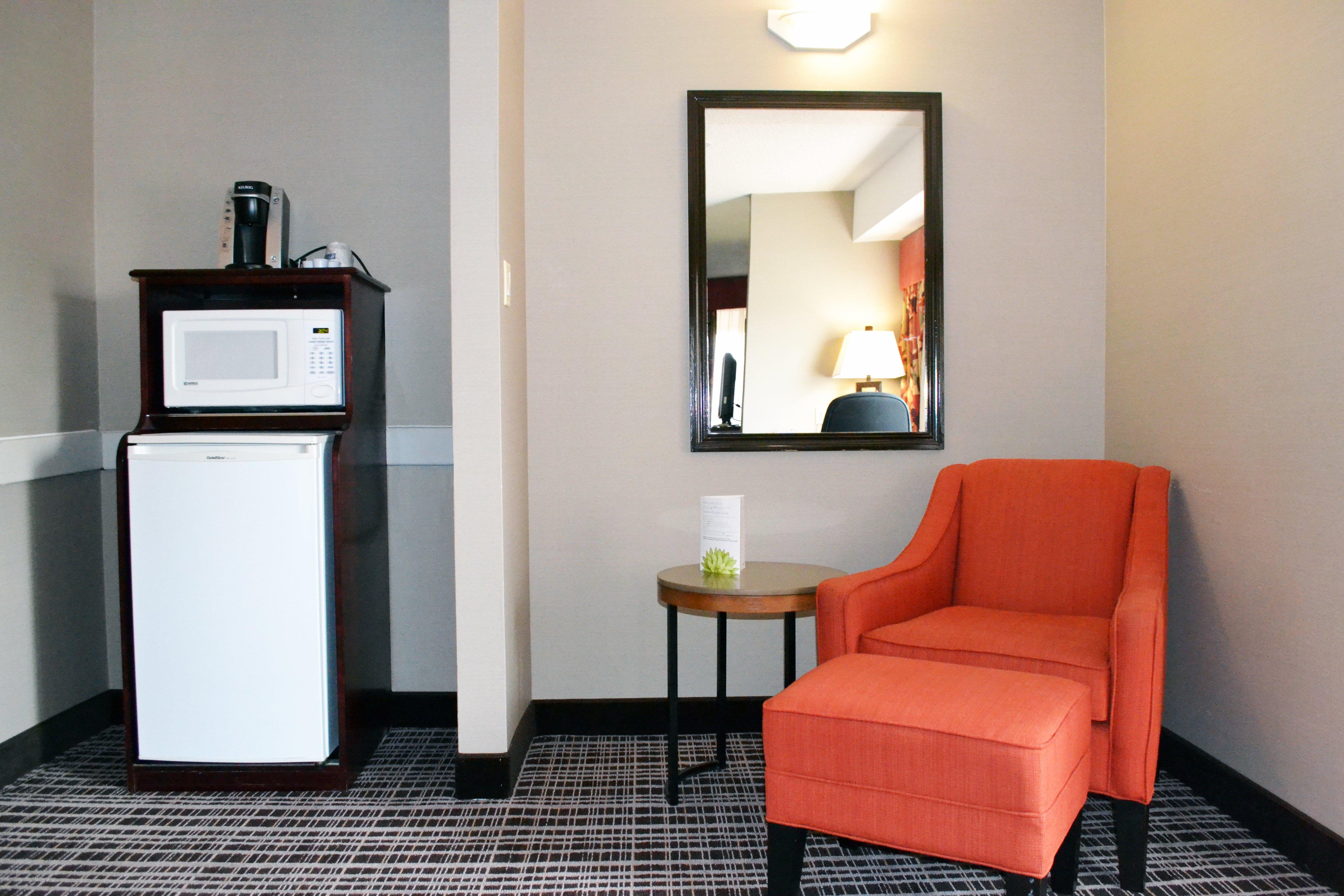 Holiday Inn Express Red Deer By Ihg Extérieur photo